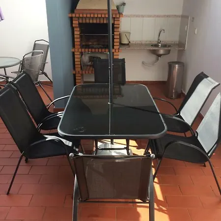 Διαμέρισμα Vila Nico *